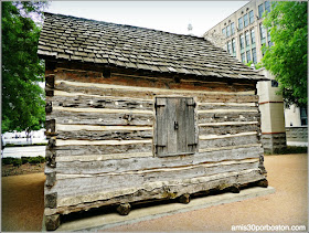 Lugares Turísticos y Atracciones en Dallas: Founder's Plaza