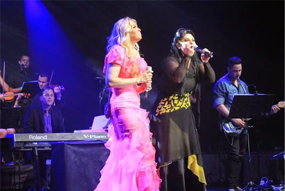 Vanilda Bordieri canta com Elaine de Jesus em gravação de Manifestação da Glória