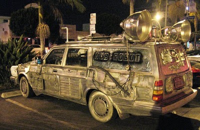 C-3PO's Car found Parked in LA called Dub Robot