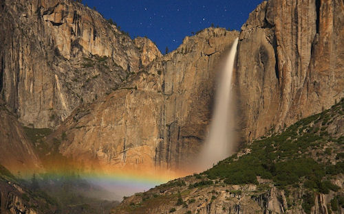 Cascada - Upper yosemite falls moonbow - Cascade