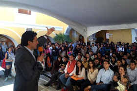 Espinosa utiliza recursos públicos con fines partidistas