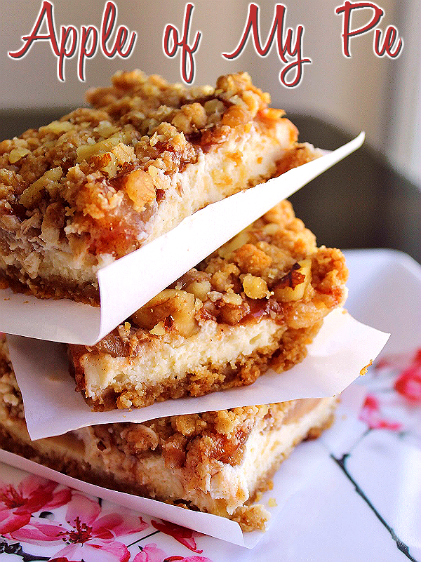 These simple Apple of My Pie Cheesecake Bars will fool everyone into thinking you baked an apple pie AND a cheesecake!