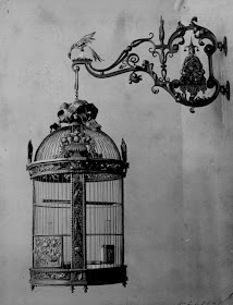 decorating with birdcages