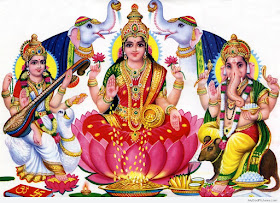 Maa Laxmi sitting on elephant pic, Maa laxmi with elephant pic, Maa laxmi sit on elephant photo