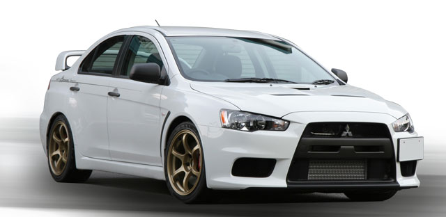 The new Mitsubishi Evo X sedan is expected to hit Indian roads by mid july