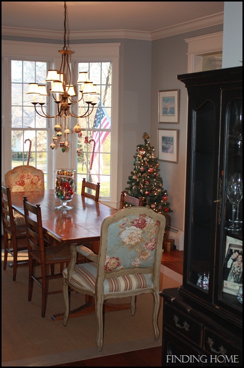 christmas around the house 054