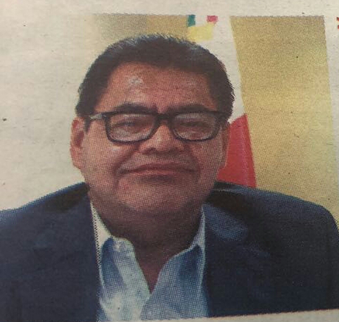 Titular de SINFRA abanadona obra y se va de vacaciones a Huatulco 