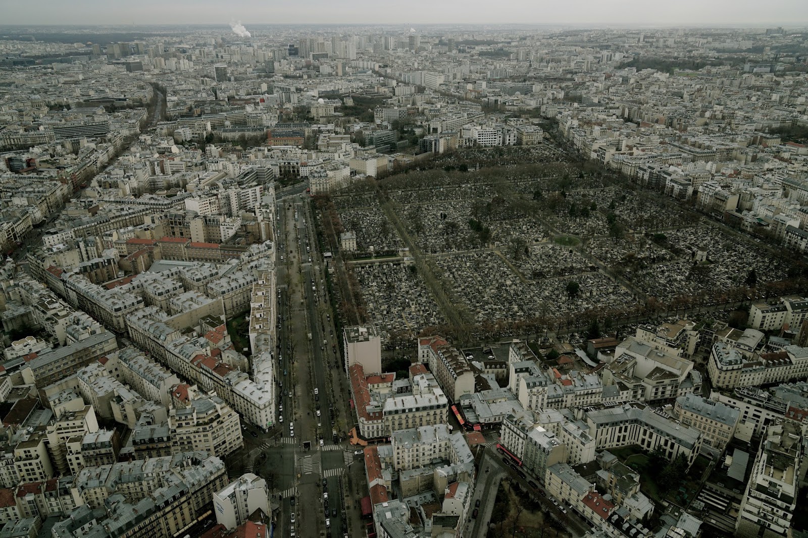 モンパルナスタワー（Tour Montparnasse）