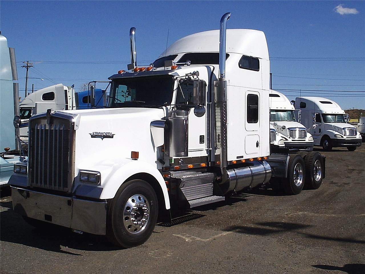 Wanna Buy a Truck?: 1997 KENWORTH W900