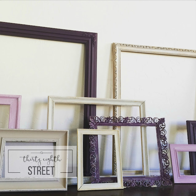 how to up cycle picture frames, how to make a gallery wall for cheap, how to make an inexpensive gallery wall, painting frames