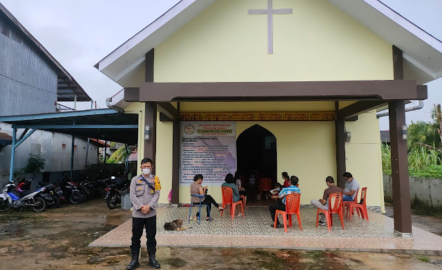 Polisi Meliau Laksanakan Pengamanan kegiatan Ibadah di Gereja GBI