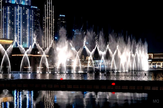 Dubai water fountain