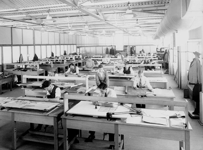 19 Stunning Vintage Pictures That Depict How People Used To Work Before AutoCAD Existed