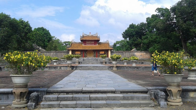 Entrada a Tumba del emperador Minh Mang