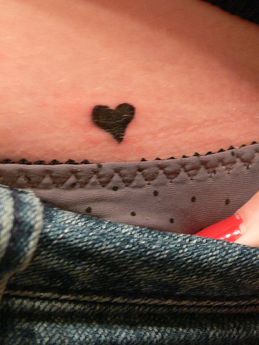 small tattoos for women on hip. Heart Hip Tattoos