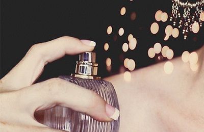 perfumes.jpg (400×259)