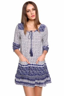 http://www.dressin.com/Vintage-Style-Women-Casual-Loose-Floral-Ruffles-Hem-Dress-Summer-Beach-Wear-g4560.html?utm_source=blog&utm_medium=banner&utm_campaign=lendy1895