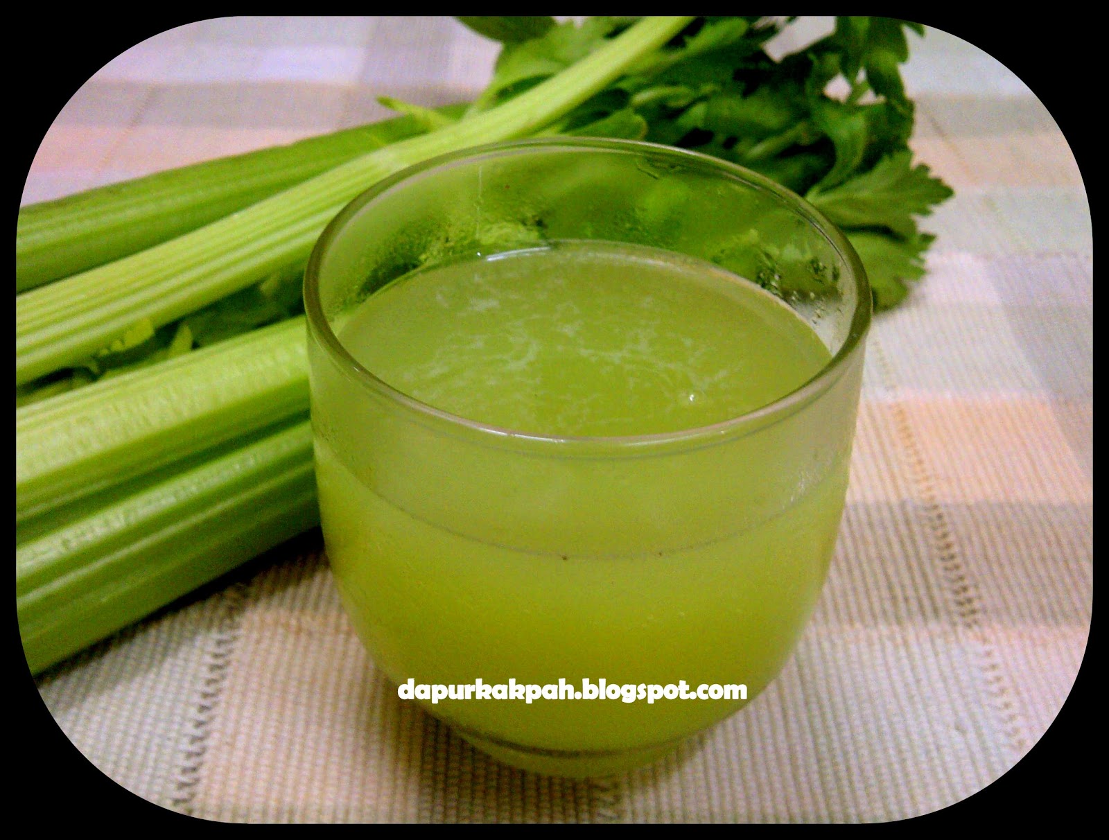Dapur Kak Pah: Apple Celery Juice