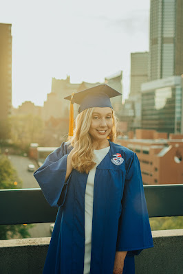 Pittsburgh senior portrait photographer