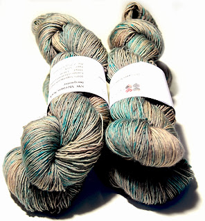 http://laine-et-plus.com/produit/sw-merinos-sock-destouchesdeturquoise/