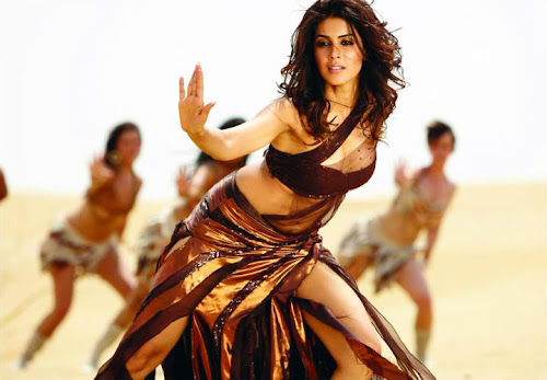 Genelia D'souza Bollywood Glamour Girl