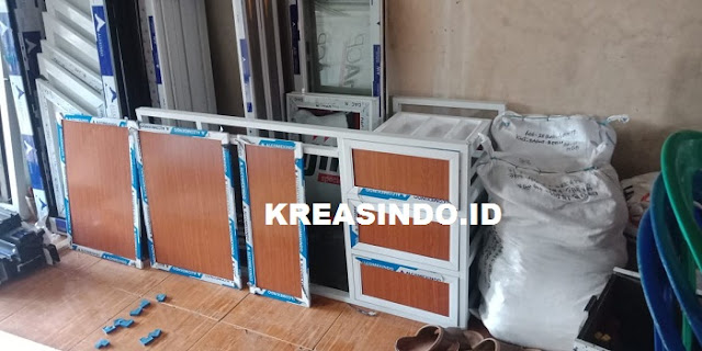 Lemari Bawah Tangga Aluminium dan Kitchen Set Aluminium pesanan Bpk Leman di Cengkareng