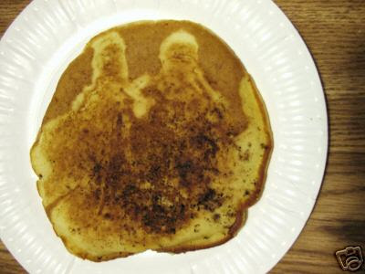 Pancake That Looks Like the Virgin Mary and Jesus