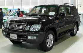 land cruiser cygnus black color