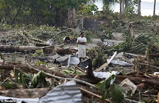 Foto tsunami Mentawai