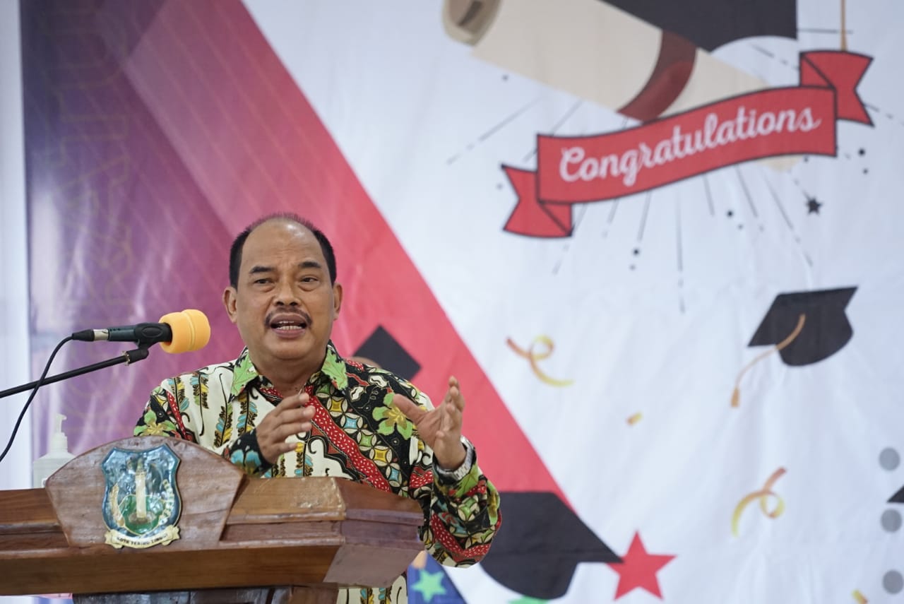 Hadiri Wisuda Bina Karya, Walikota Tebingtinggi Menghadiri Acara Wisuda STIE Bina Karya