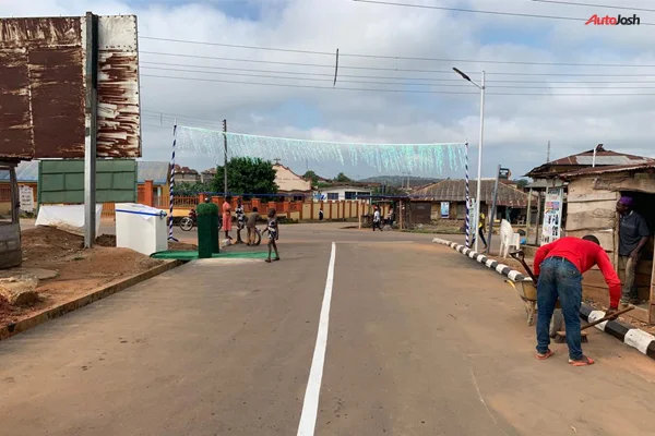 Fashola Commissions 6-Km Road Constructed By Businessman, Michael Ade-Ojo (PHOTOS)