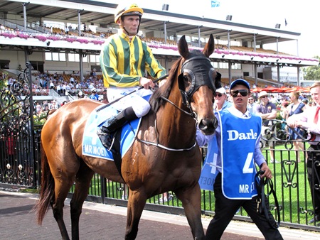 race7_mr moet2