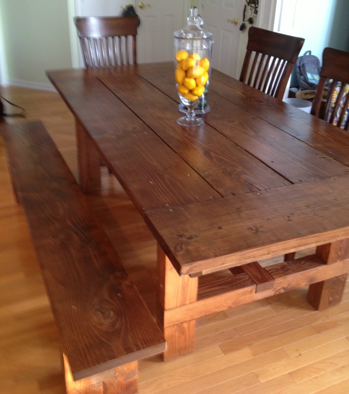 Dad Built This How to Build  a Farmhouse  Table 