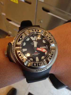 http://easternwatch.blogspot.com/2013/12/citizen-promaster-autozilla-1000m.html