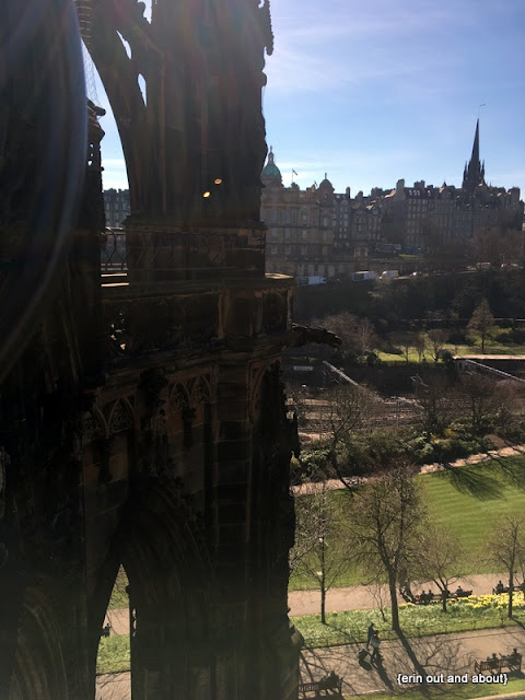 {Erin Out and About} The Scott Monument