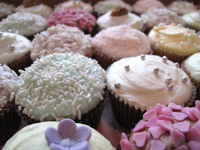 Here's some'shabby chic' cupcakes we did for Amber's wedding