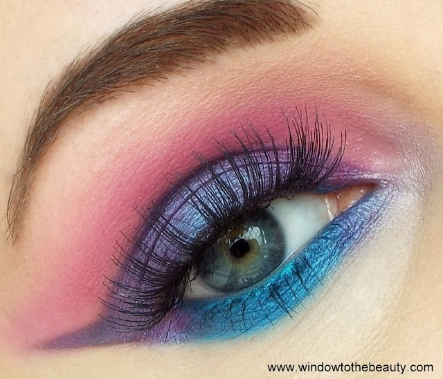 niebiesko- różowo - fioletowy makijaży