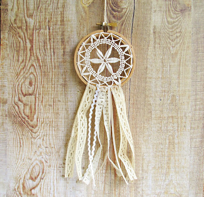 image dreamcatcher dream catcher vintage doily lace ribbons ric rac domum vindemia shabby chic rustic