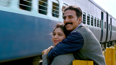 Akshay Kumar & Bhumi Pednekar Background HD Image