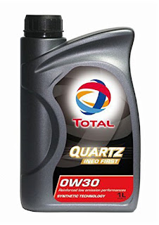 TOTAL QUARTZ INEO FIRST 0W-30 エンジンオイル　おすすめ　種類　値段　粘度　交換