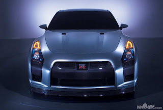 Nissan GT-R