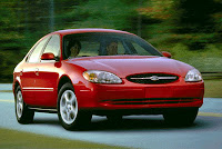 2000_Ford_Taurus