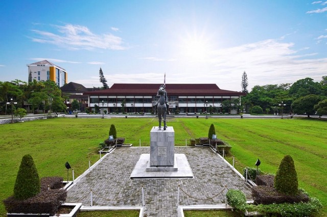 Sejarah Singkat “Universitas Jenderal Soedirman”