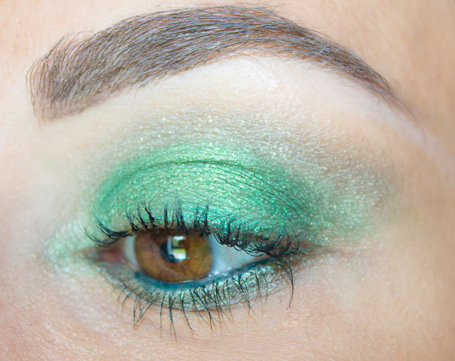 maquillage-vert-pigment-Kryptonite 
