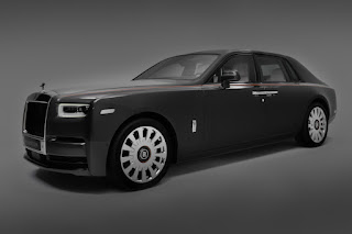 Rolls-Royce Phantom with Carbon Veil Gallery (2022) Front Side
