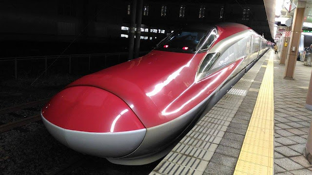 Komachi Shinkansen bullet train. Morioka to Akita. Japan Rail JR Pass. Tokyo Consult. TokyoConsult.