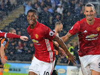 'Setan Merah' Disarankan Duetkan Ibra dan Rashford