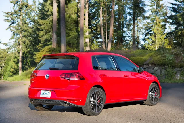 VW Golf GTI 2017