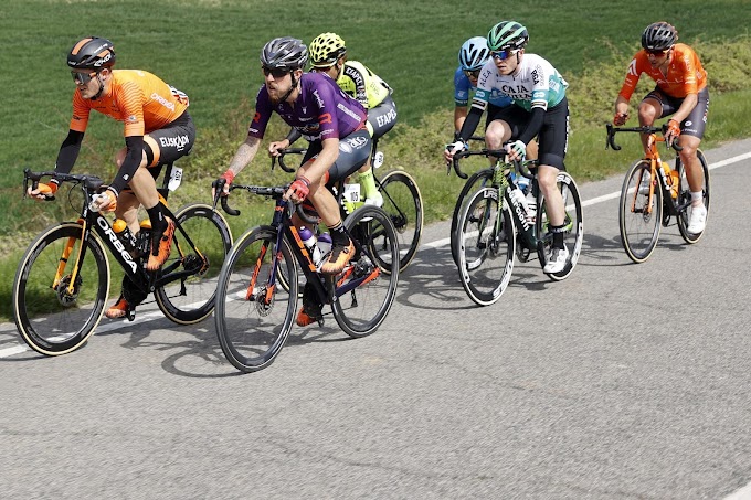 Ángel Madrazo fue protagonista en la fuga del día en el GP Miguel Indurain