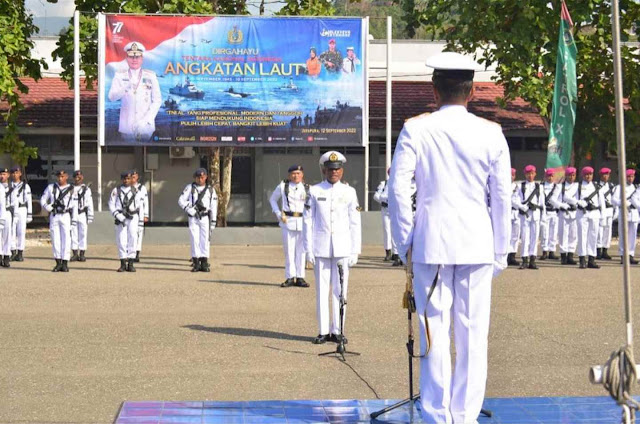 Lantamal X Jayapura Gelar Upacara HUT TNI Angkatan Laut ke 77.lelemuku.com.jpg